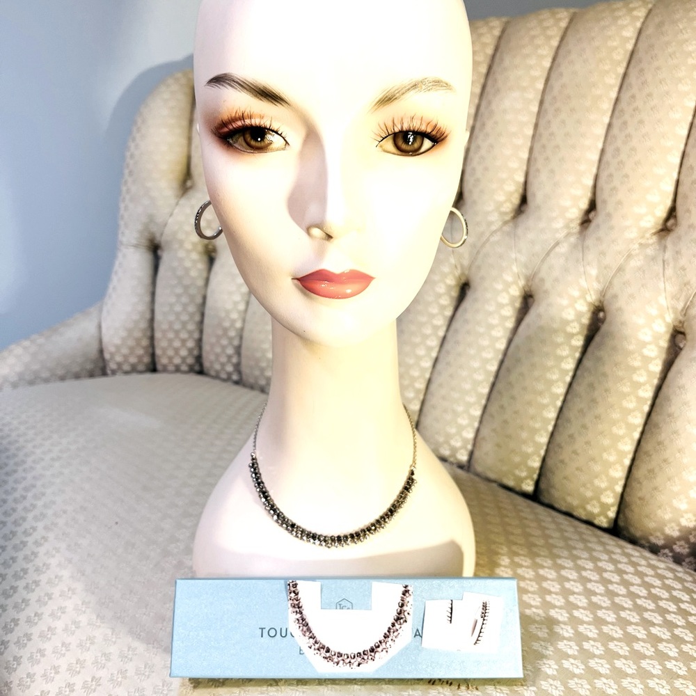 Touchstone Crystal Silver Night Full Swing Pendant and Earrings Set